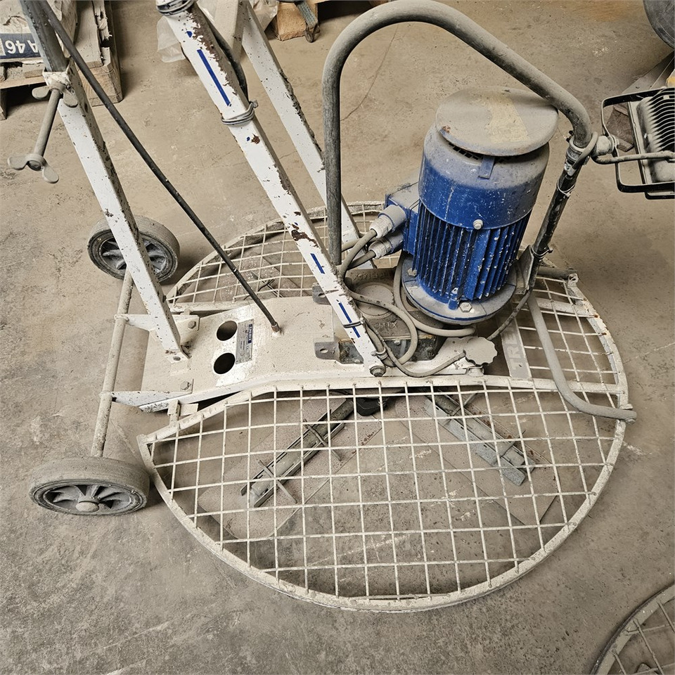 Tremix G Combi E - Helikopter za beton: slika Tremix G Combi E - Helikopter za beton Tremix G Combi E - Helikopter za beton: slika Tremix G Combi E - Helikopter za beton