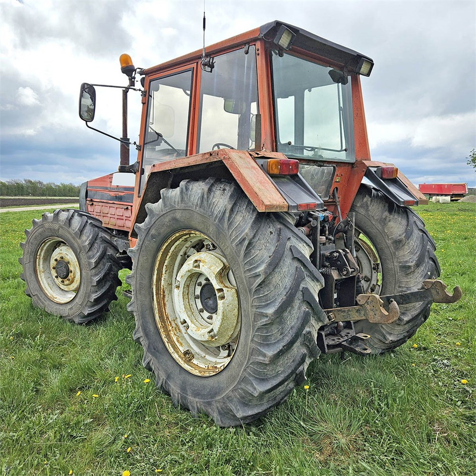 Valmet 905 - Traktor: slika Valmet 905 - Traktor Valmet 905 - Traktor: slika Valmet 905 - Traktor