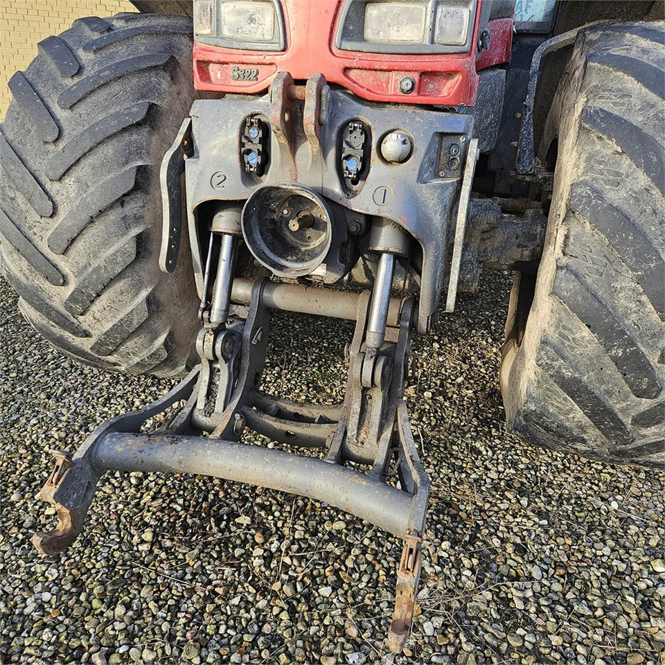 Zakup Valtra S322 Valtra S322: slika Zakup Valtra S322 Valtra S322