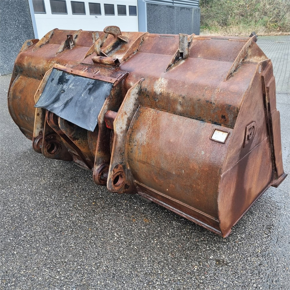 Viby Jern 721D - Utovarna korpa: slika Viby Jern 721D - Utovarna korpa Viby Jern 721D - Utovarna korpa: slika Viby Jern 721D - Utovarna korpa