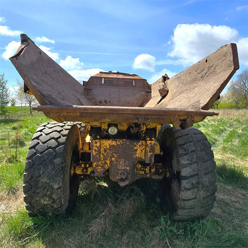 Volvo A20 - Zglobni istovarivač: slika Volvo A20 - Zglobni istovarivač Volvo A20 - Zglobni istovarivač: slika Volvo A20 - Zglobni istovarivač