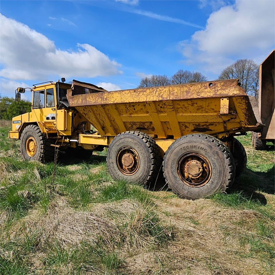 Volvo A20 - Zglobni istovarivač: slika Volvo A20 - Zglobni istovarivač Volvo A20 - Zglobni istovarivač: slika Volvo A20 - Zglobni istovarivač