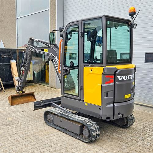 Volvo EC20 E - Mini bager: slika Volvo EC20 E - Mini bager Volvo EC20 E - Mini bager: slika Volvo EC20 E - Mini bager