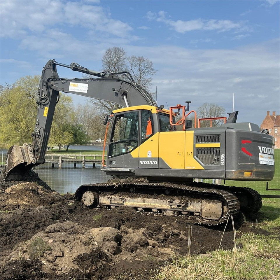 Volvo EC220 EL - Bager gusjeničar: slika Volvo EC220 EL - Bager gusjeničar Volvo EC220 EL - Bager gusjeničar: slika Volvo EC220 EL - Bager gusjeničar