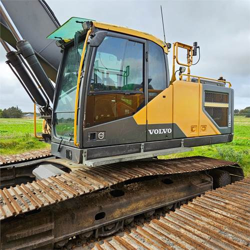 Volvo EC300 EL - Bager gusjeničar: slika Volvo EC300 EL - Bager gusjeničar Volvo EC300 EL - Bager gusjeničar: slika Volvo EC300 EL - Bager gusjeničar