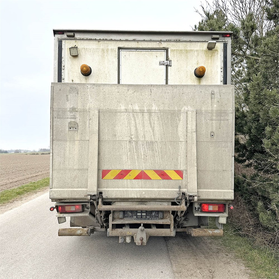 Kamion sandučar Volvo F180 FL 9L: slika Kamion sandučar Volvo F180 FL 9L