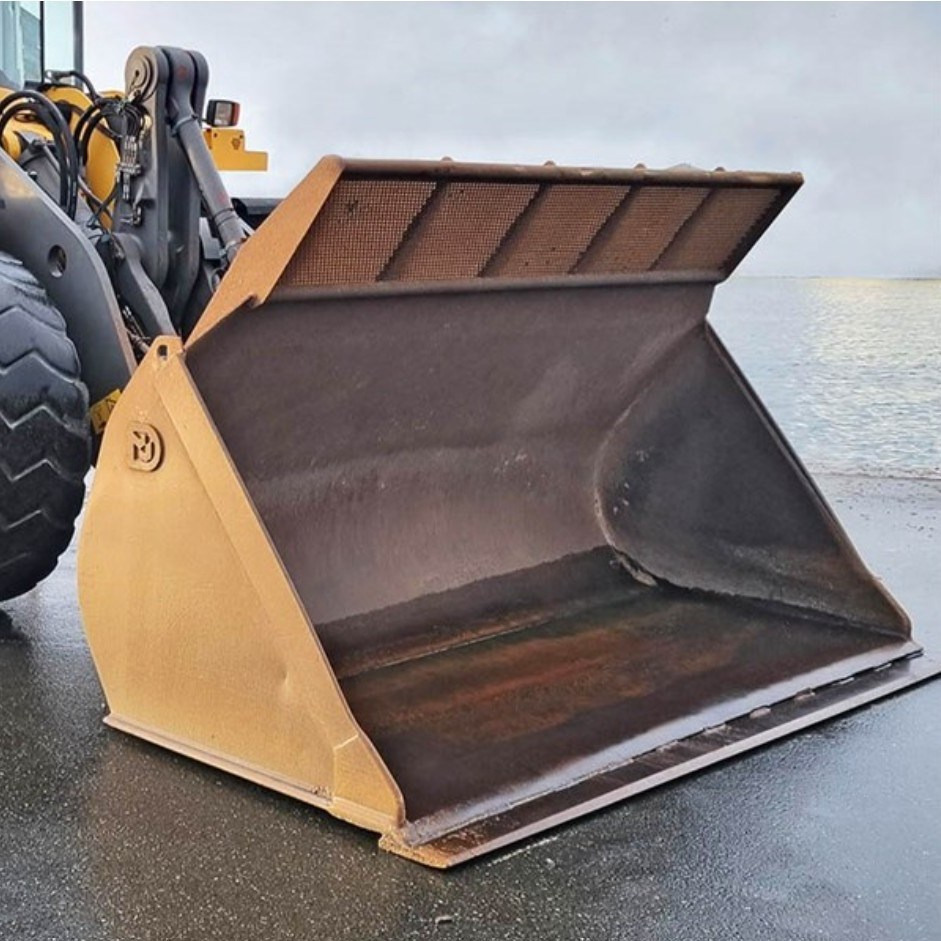 Volvo L150 G - Utovarivač na kotačima: slika Volvo L150 G - Utovarivač na kotačima Volvo L150 G - Utovarivač na kotačima: slika Volvo L150 G - Utovarivač na kotačima