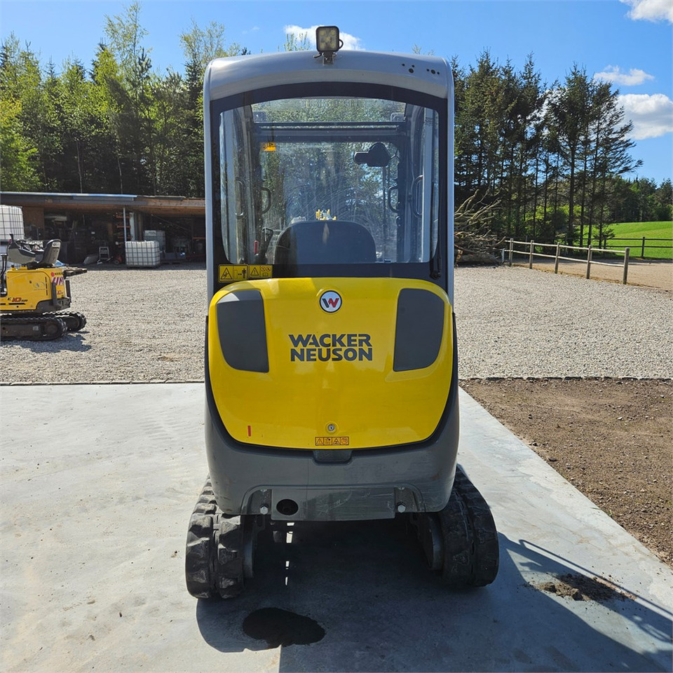 Wacker Neuson ET18 - Mini bager: slika Wacker Neuson ET18 - Mini bager Wacker Neuson ET18 - Mini bager: slika Wacker Neuson ET18 - Mini bager