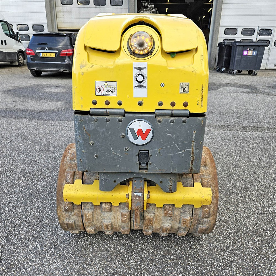 Wacker Neuson RT SC3 - Mini valjak: slika Wacker Neuson RT SC3 - Mini valjak Wacker Neuson RT SC3 - Mini valjak: slika Wacker Neuson RT SC3 - Mini valjak