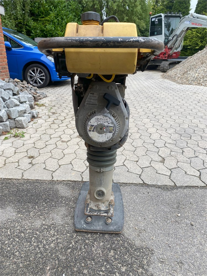 Wacker Neuson Rammer BS 50 - 2i - Nabijač: slika Wacker Neuson Rammer BS 50 - 2i - Nabijač Wacker Neuson Rammer BS 50 - 2i - Nabijač: slika Wacker Neuson Rammer BS 50 - 2i - Nabijač