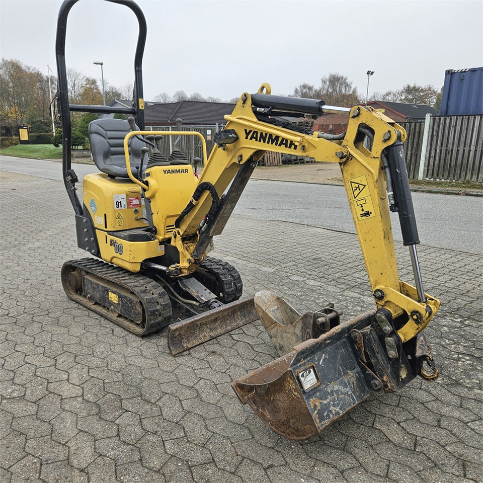 Yanmar SV08-1A (S) - Mini bager: slika Yanmar SV08-1A (S) - Mini bager Yanmar SV08-1A (S) - Mini bager: slika Yanmar SV08-1A (S) - Mini bager