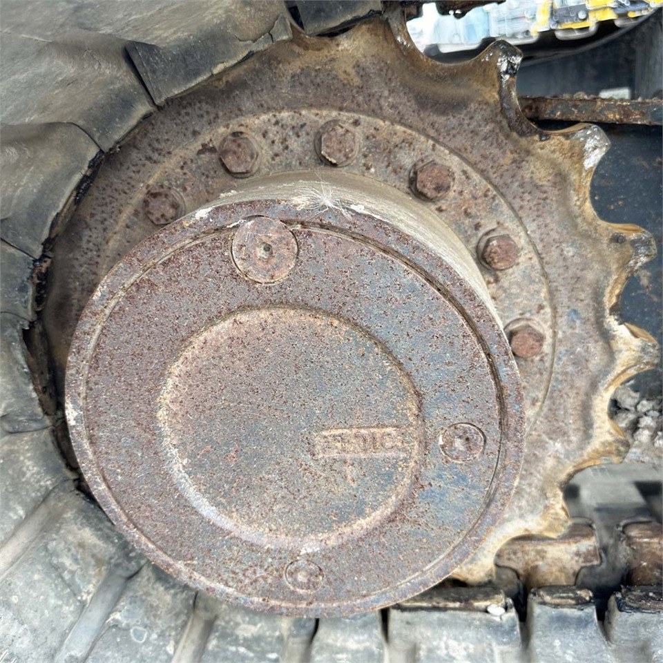 Mini bager Yanmar VIO80-1A: slika Mini bager Yanmar VIO80-1A