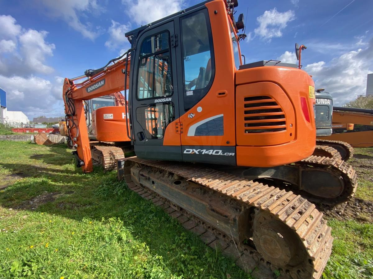 Doosan DX 140 LCR-5 - Bager gusjeničar: slika Doosan DX 140 LCR-5 - Bager gusjeničar Doosan DX 140 LCR-5 - Bager gusjeničar: slika Doosan DX 140 LCR-5 - Bager gusjeničar