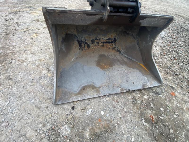 Bager na kotačima Doosan DX 160W-3: slika Bager na kotačima Doosan DX 160W-3