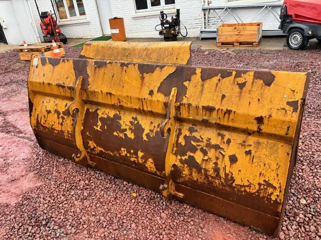 HYDREMA 2M45 - Utovarna korpa: slika HYDREMA 2M45 - Utovarna korpa HYDREMA 2M45 - Utovarna korpa: slika HYDREMA 2M45 - Utovarna korpa