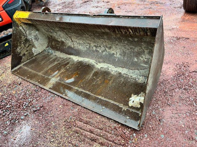 JCB TELESCOPIQUE 2M20 - Utovarna korpa: slika JCB TELESCOPIQUE 2M20 - Utovarna korpa JCB TELESCOPIQUE 2M20 - Utovarna korpa: slika JCB TELESCOPIQUE 2M20 - Utovarna korpa