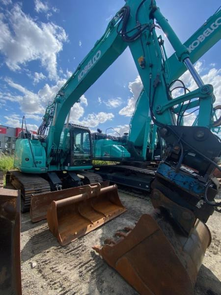 Kobelco SK 140SRLC-5 - Bager gusjeničar: slika Kobelco SK 140SRLC-5 - Bager gusjeničar Kobelco SK 140SRLC-5 - Bager gusjeničar: slika Kobelco SK 140SRLC-5 - Bager gusjeničar