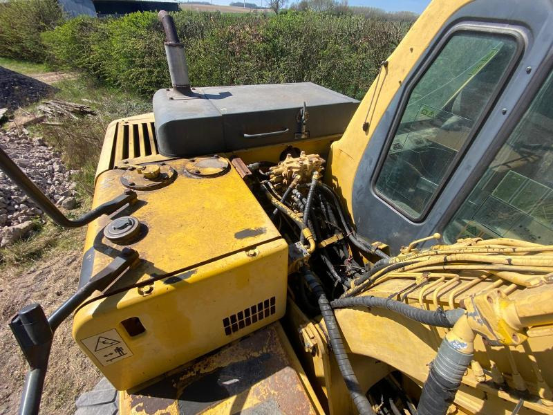Bager na kotačima Komatsu PW 130ES-6K: slika Bager na kotačima Komatsu PW 130ES-6K