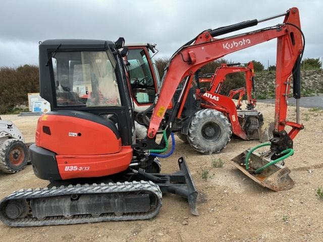 Kubota U 35-3 - Mini bager: slika Kubota U 35-3 - Mini bager Kubota U 35-3 - Mini bager: slika Kubota U 35-3 - Mini bager