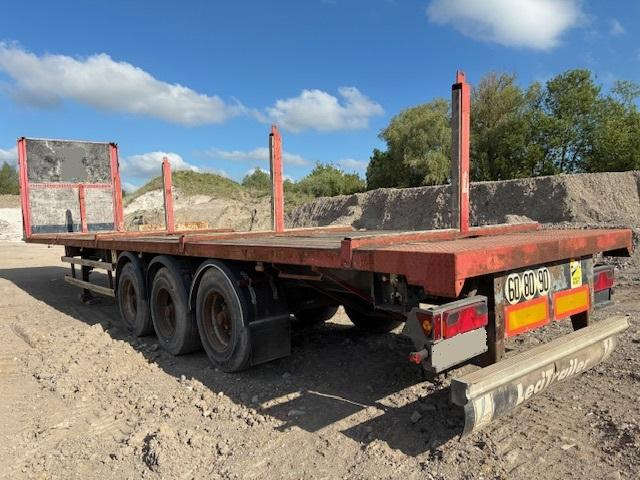 Lecitrailer SEMI PLATEAU 3 ESSIEUX - Prikolica plato/ Otvoreni sanduk: slika Lecitrailer SEMI PLATEAU 3 ESSIEUX - Prikolica plato/ Otvoreni sanduk Lecitrailer SEMI PLATEAU 3 ESSIEUX - Prikolica plato/ Otvoreni sanduk: slika Lecitrailer SEMI PLATEAU 3 ESSIEUX - Prikolica plato/ Otvoreni sanduk