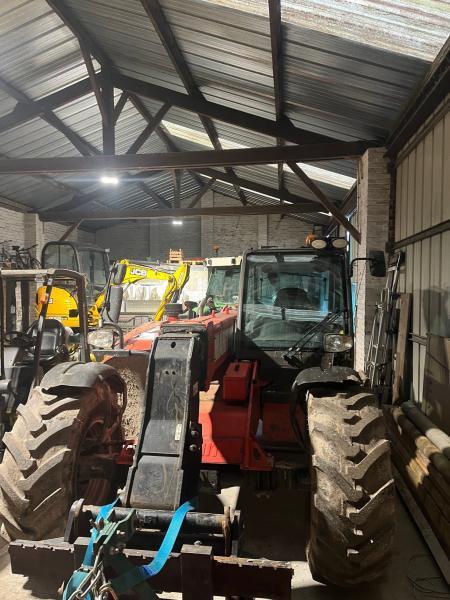 Manitou MLT 741 - 120PS - Teleskopski rukovatelj: slika Manitou MLT 741 - 120PS - Teleskopski rukovatelj Manitou MLT 741 - 120PS - Teleskopski rukovatelj: slika Manitou MLT 741 - 120PS - Teleskopski rukovatelj