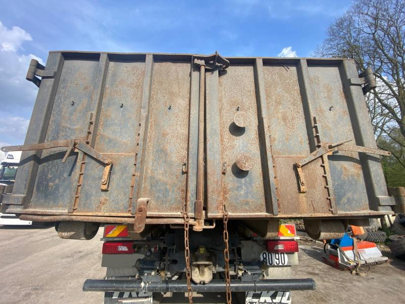THIEVIN AMPLIROLL 6M40 - Karoserija kipera: slika THIEVIN AMPLIROLL 6M40 - Karoserija kipera THIEVIN AMPLIROLL 6M40 - Karoserija kipera: slika THIEVIN AMPLIROLL 6M40 - Karoserija kipera