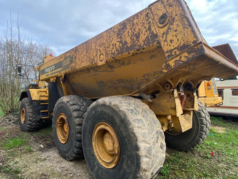 Volvo A 35 C - Zglobni istovarivač: slika Volvo A 35 C - Zglobni istovarivač Volvo A 35 C - Zglobni istovarivač: slika Volvo A 35 C - Zglobni istovarivač