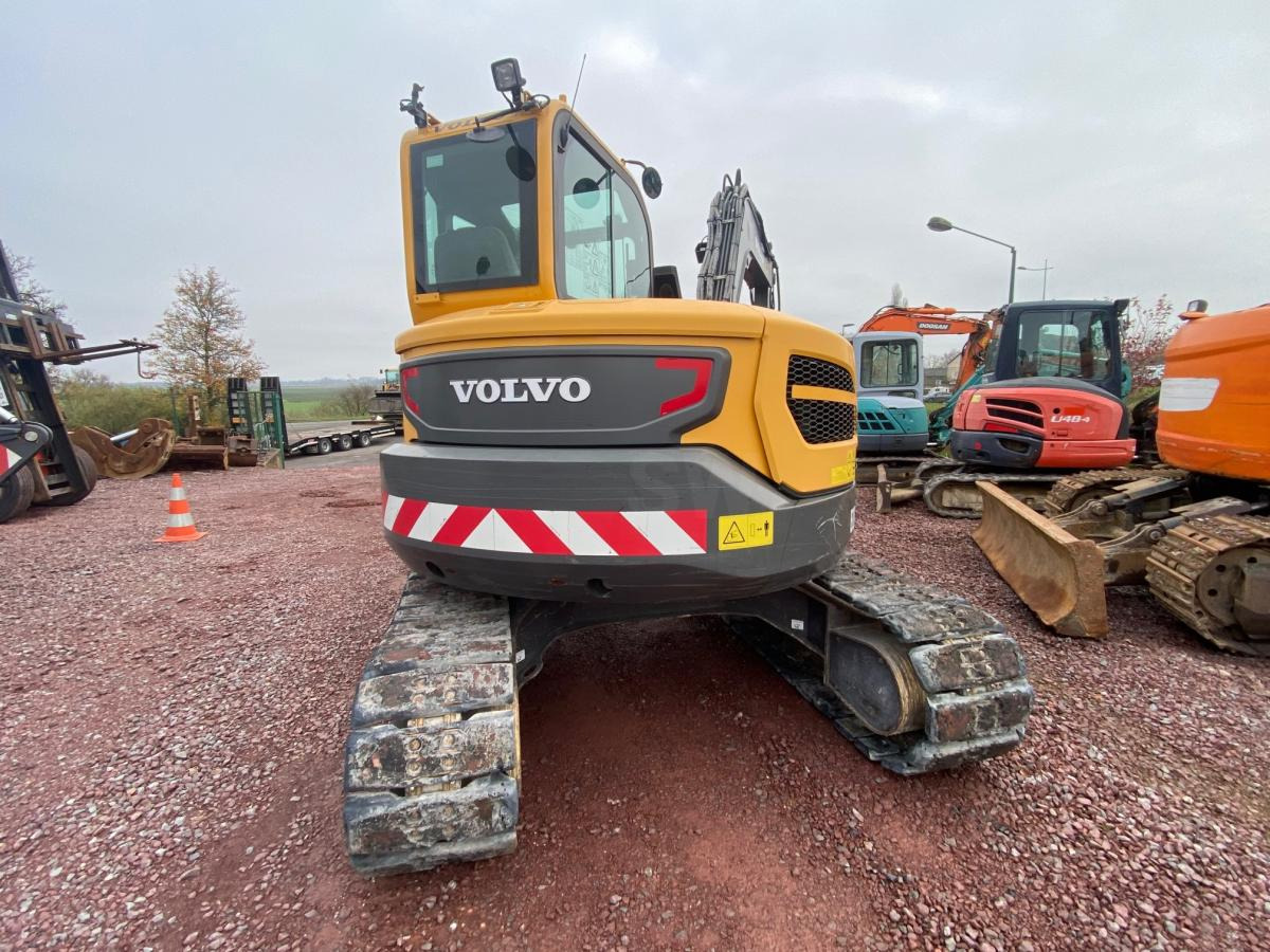 Volvo ECR88 - Mini bager: slika Volvo ECR88 - Mini bager Volvo ECR88 - Mini bager: slika Volvo ECR88 - Mini bager