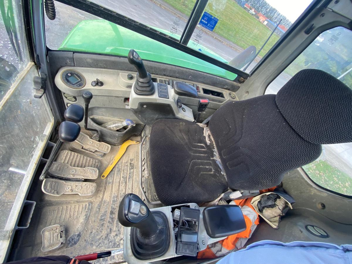 Mini bager Wacker Neuson EZ 53: slika Mini bager Wacker Neuson EZ 53 Mini bager Wacker Neuson EZ 53: slika Mini bager Wacker Neuson EZ 53