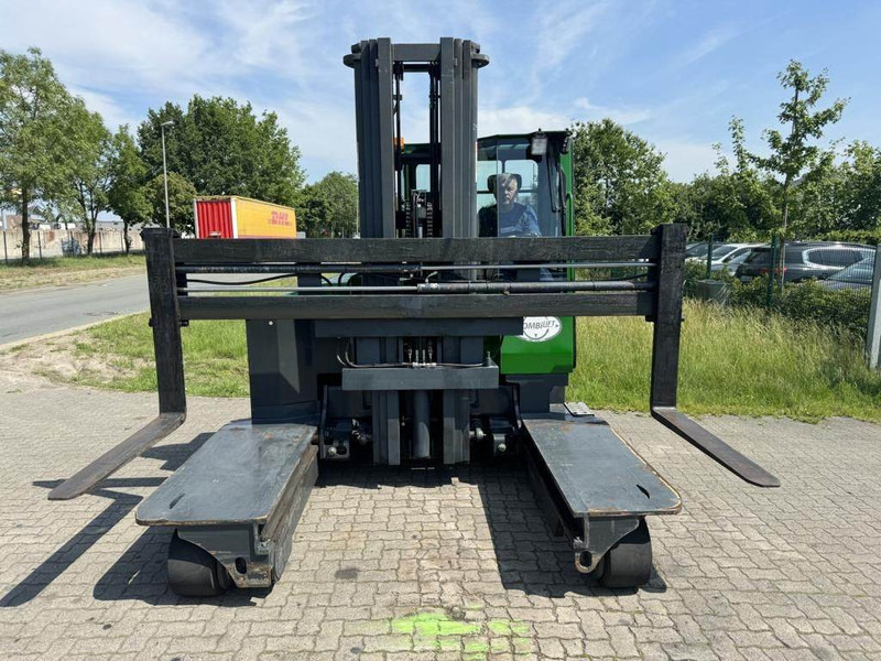 Combilift C4500ET/635D - Bočni utovarivač: slika Combilift C4500ET/635D - Bočni utovarivač Combilift C4500ET/635D - Bočni utovarivač: slika Combilift C4500ET/635D - Bočni utovarivač