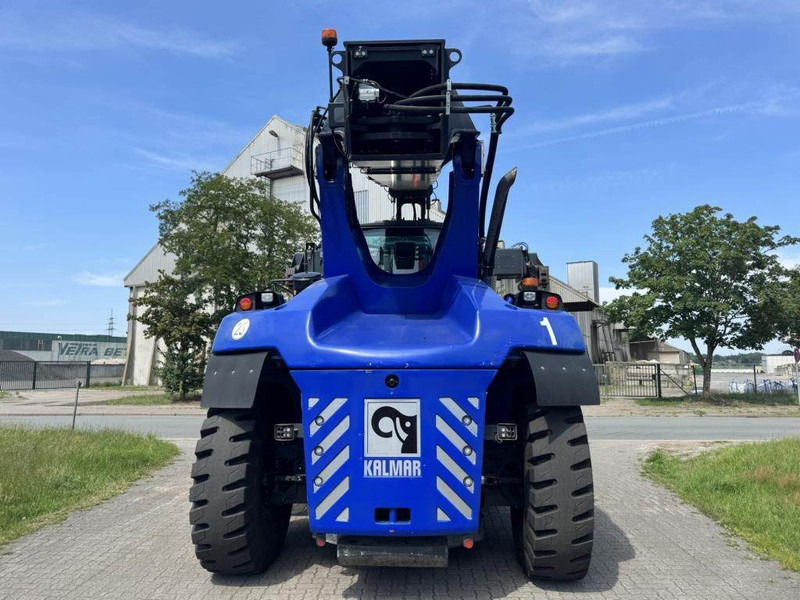 Kalmar DRG420-60S5 - Dohvatni viličar: slika Kalmar DRG420-60S5 - Dohvatni viličar Kalmar DRG420-60S5 - Dohvatni viličar: slika Kalmar DRG420-60S5 - Dohvatni viličar