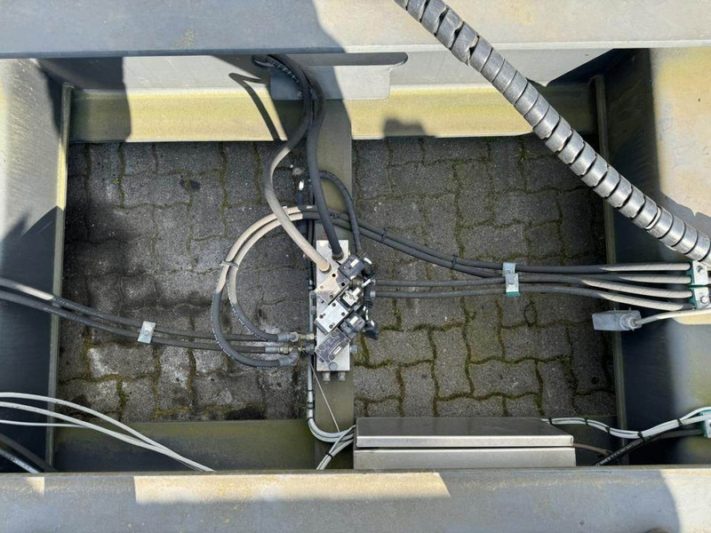 Elme 340-3093 - Oprema za rukovanje materijalima: slika Elme 340-3093 - Oprema za rukovanje materijalima Elme 340-3093 - Oprema za rukovanje materijalima: slika Elme 340-3093 - Oprema za rukovanje materijalima