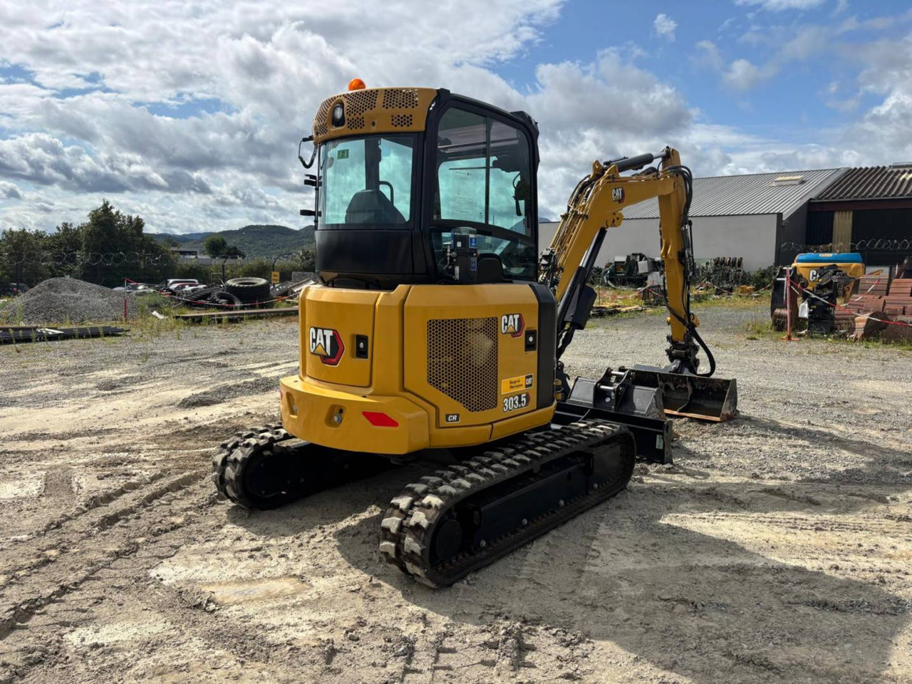 CAT 303.5 - Bager gusjeničar: slika CAT 303.5 - Bager gusjeničar CAT 303.5 - Bager gusjeničar: slika CAT 303.5 - Bager gusjeničar