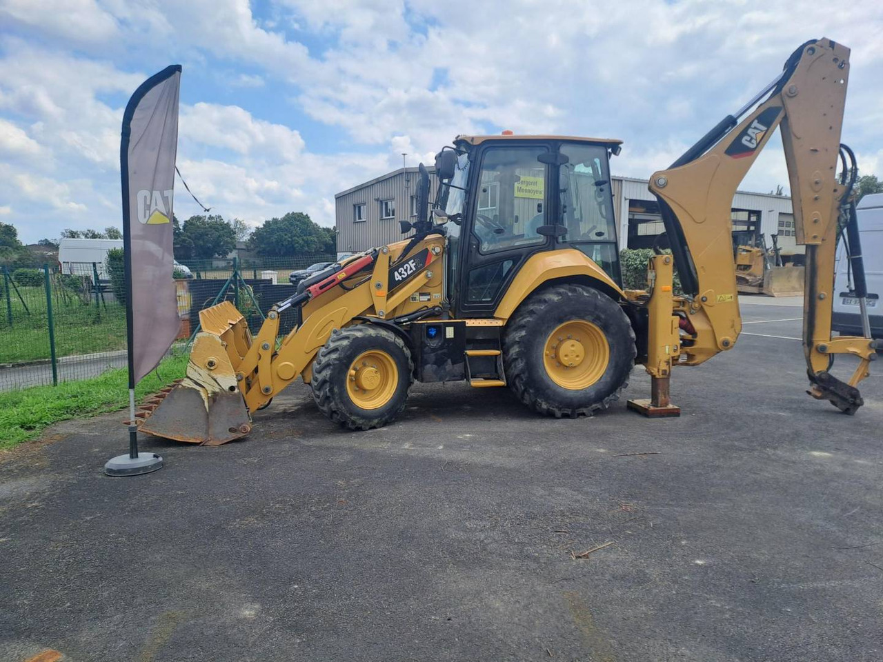 CAT 432F2 - Rovokopač-utovarivač: slika CAT 432F2 - Rovokopač-utovarivač CAT 432F2 - Rovokopač-utovarivač: slika CAT 432F2 - Rovokopač-utovarivač