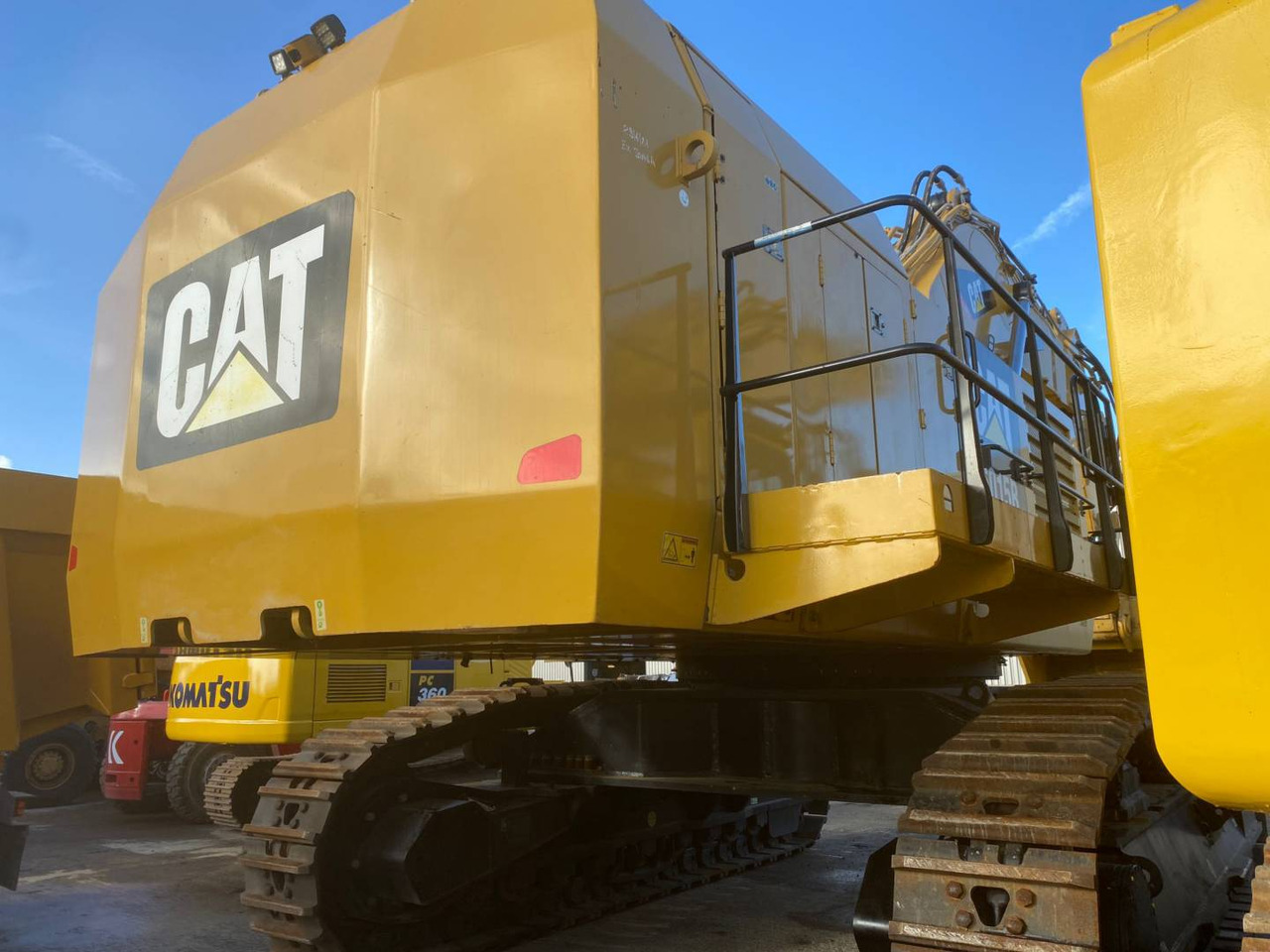 CAT 6015B - Bager gusjeničar: slika CAT 6015B - Bager gusjeničar CAT 6015B - Bager gusjeničar: slika CAT 6015B - Bager gusjeničar