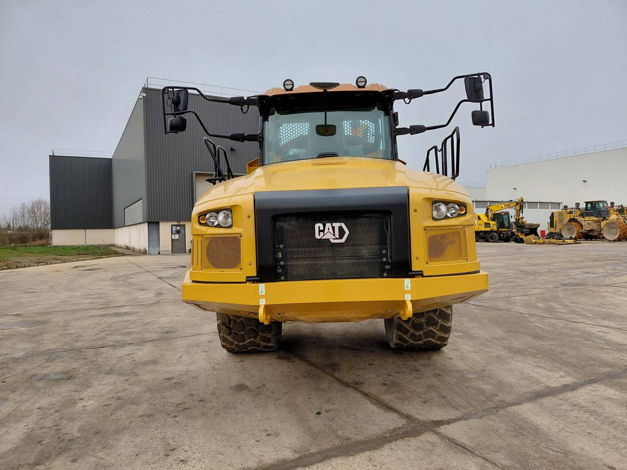 CAT 730 - Zglobni istovarivač: slika CAT 730 - Zglobni istovarivač CAT 730 - Zglobni istovarivač: slika CAT 730 - Zglobni istovarivač