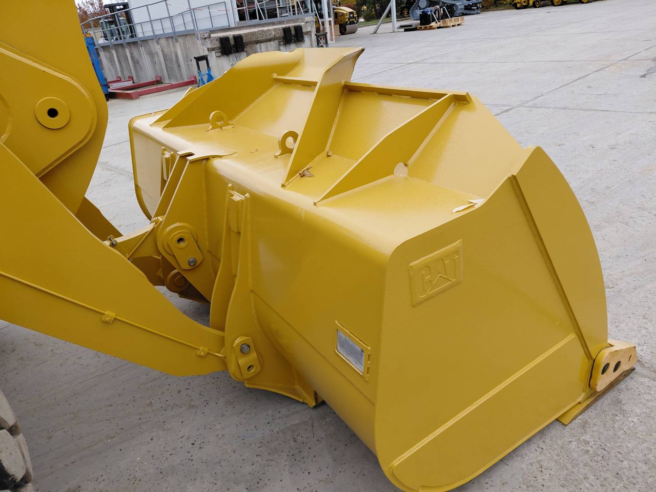 Zakup CAT 950GC CAT 950GC: slika Zakup CAT 950GC CAT 950GC