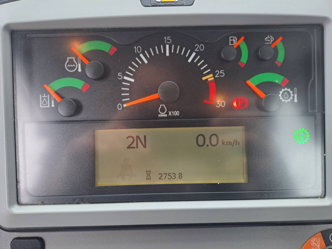 CAT 950M - Utovarivač na kotačima: slika CAT 950M - Utovarivač na kotačima CAT 950M - Utovarivač na kotačima: slika CAT 950M - Utovarivač na kotačima