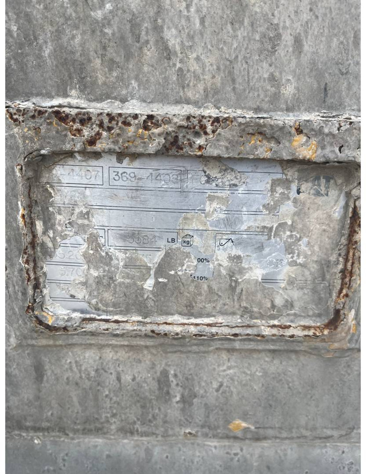 CAT 966/972/5200L/GODET/LAME - Utovarna korpa: slika CAT 966/972/5200L/GODET/LAME - Utovarna korpa CAT 966/972/5200L/GODET/LAME - Utovarna korpa: slika CAT 966/972/5200L/GODET/LAME - Utovarna korpa