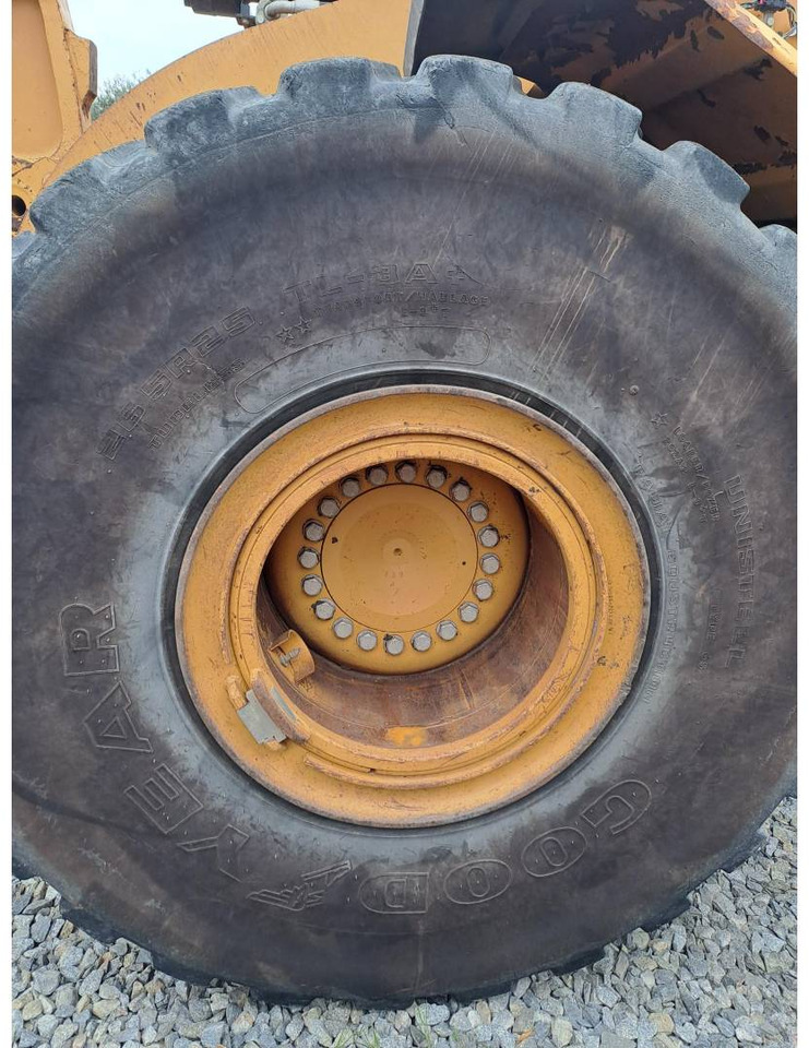 Utovarivač na kotačima CAT 972K: slika Utovarivač na kotačima CAT 972K