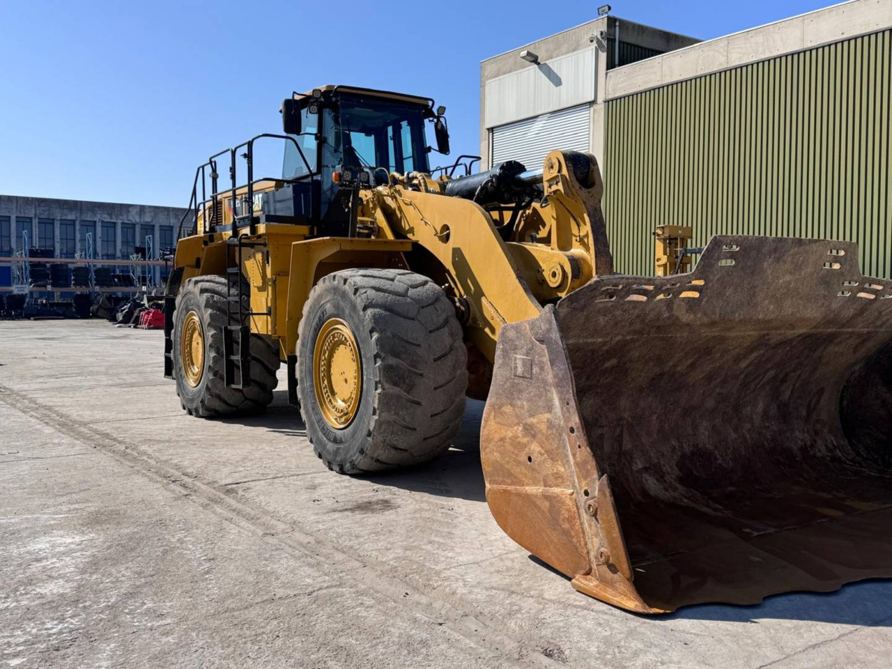 CAT 988K - Utovarivač na kotačima: slika CAT 988K - Utovarivač na kotačima CAT 988K - Utovarivač na kotačima: slika CAT 988K - Utovarivač na kotačima