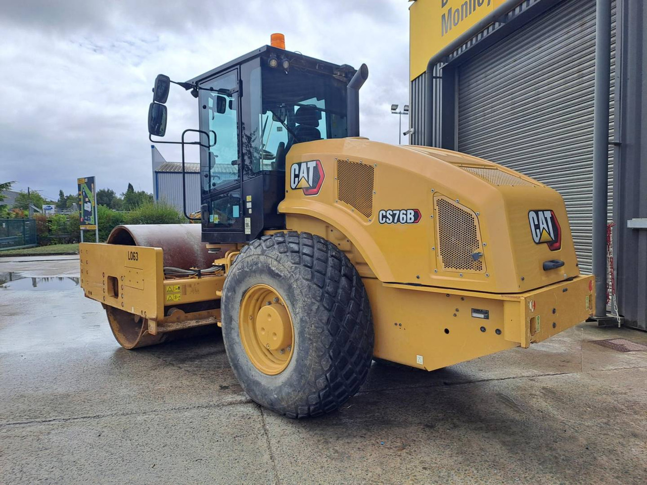 CAT CS76B 4F - Kompaktor: slika CAT CS76B 4F - Kompaktor CAT CS76B 4F - Kompaktor: slika CAT CS76B 4F - Kompaktor