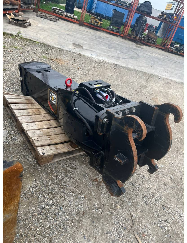 CAT H120S/CW40S/BRH - Hidraulični čekić: slika CAT H120S/CW40S/BRH - Hidraulični čekić CAT H120S/CW40S/BRH - Hidraulični čekić: slika CAT H120S/CW40S/BRH - Hidraulični čekić