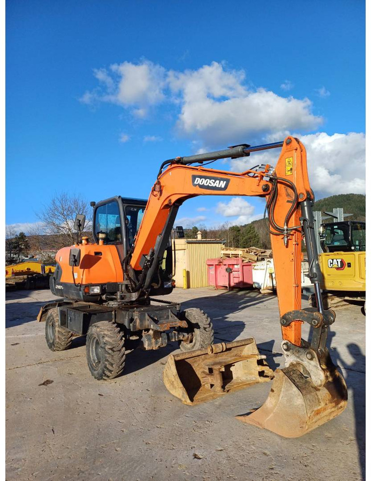 DOOSAN INFRACORE AMERICA CORP. DX57W-7 - Bager na kotačima: slika DOOSAN INFRACORE AMERICA CORP. DX57W-7 - Bager na kotačima DOOSAN INFRACORE AMERICA CORP. DX57W-7 - Bager na kotačima: slika DOOSAN INFRACORE AMERICA CORP. DX57W-7 - Bager na kotačima