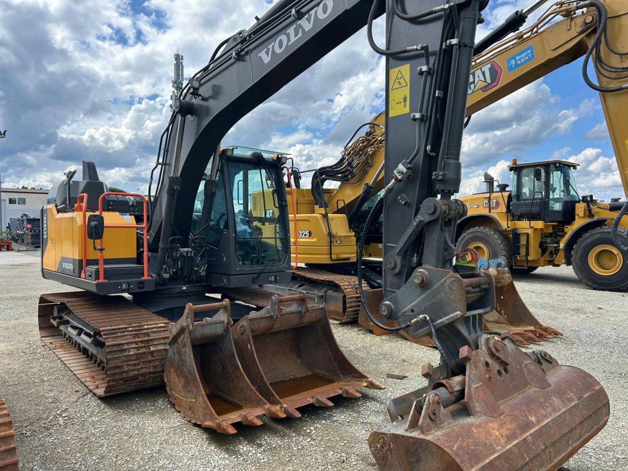 VOLVO CONSTRUCTION EQUIPMENT EC140 - Bager gusjeničar: slika VOLVO CONSTRUCTION EQUIPMENT EC140 - Bager gusjeničar VOLVO CONSTRUCTION EQUIPMENT EC140 - Bager gusjeničar: slika VOLVO CONSTRUCTION EQUIPMENT EC140 - Bager gusjeničar