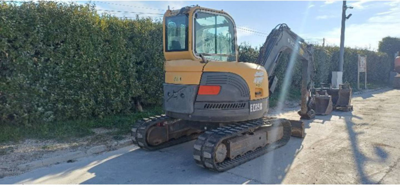 VOLVO CONSTRUCTION EQUIPMENT ECR58 - Bager gusjeničar: slika VOLVO CONSTRUCTION EQUIPMENT ECR58 - Bager gusjeničar VOLVO CONSTRUCTION EQUIPMENT ECR58 - Bager gusjeničar: slika VOLVO CONSTRUCTION EQUIPMENT ECR58 - Bager gusjeničar
