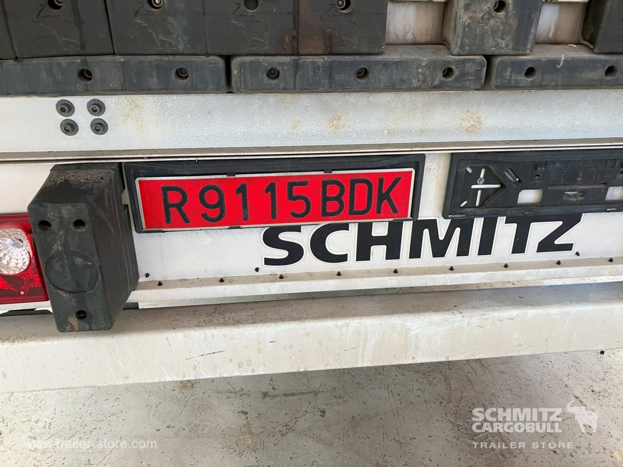 SCHMITZ Semiremolque Frigo Standard Double deck - Izotermna poluprikolica: slika SCHMITZ Semiremolque Frigo Standard Double deck - Izotermna poluprikolica SCHMITZ Semiremolque Frigo Standard Double deck - Izotermna poluprikolica: slika SCHMITZ Semiremolque Frigo Standard Double deck - Izotermna poluprikolica