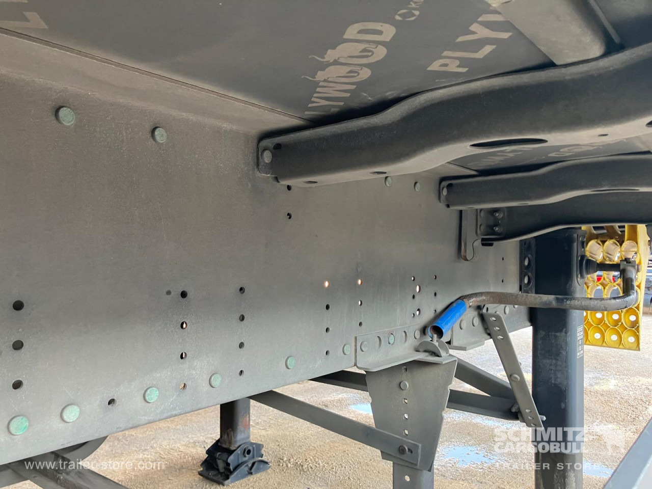 SCHMITZ Semiremolque Lona Standard - Poluprikolica s ceradom: slika SCHMITZ Semiremolque Lona Standard - Poluprikolica s ceradom SCHMITZ Semiremolque Lona Standard - Poluprikolica s ceradom: slika SCHMITZ Semiremolque Lona Standard - Poluprikolica s ceradom