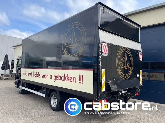 MAN TGL 8.180 4X2 BB Euro 5 - Handgeschakelde versnellingsbak - Laadklep - Bouwjaar 2010 - 3 zitplaatsen - Kamion sandučar: slika MAN TGL 8.180 4X2 BB Euro 5 - Handgeschakelde versnellingsbak - Laadklep - Bouwjaar 2010 - 3 zitplaatsen - Kamion sandučar MAN TGL 8.180 4X2 BB Euro 5 - Handgeschakelde versnellingsbak - Laadklep - Bouwjaar 2010 - 3 zitplaatsen - Kamion sandučar: slika MAN TGL 8.180 4X2 BB Euro 5 - Handgeschakelde versnellingsbak - Laadklep - Bouwjaar 2010 - 3 zitplaatsen - Kamion sandučar