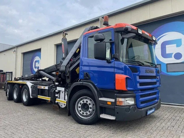 Scania P380 LB 8x4*4 HNA Euro 5 - HIAB 211 E-3 Hipro Crane with remote control + Multilift XR26S61 Hooklift - Year 2009 - Km 336.501 !! - Kamion s kukastom dizalicom, Kamion s kranom: slika Scania P380 LB 8x4*4 HNA Euro 5 - HIAB 211 E-3 Hipro Crane with remote control + Multilift XR26S61 Hooklift - Year 2009 - Km 336.501 !! - Kamion s kukastom dizalicom, Kamion s kranom Scania P380 LB 8x4*4 HNA Euro 5 - HIAB 211 E-3 Hipro Crane with remote control + Multilift XR26S61 Hooklift - Year 2009 - Km 336.501 !! - Kamion s kukastom dizalicom, Kamion s kranom: slika Scania P380 LB 8x4*4 HNA Euro 5 - HIAB 211 E-3 Hipro Crane with remote control + Multilift XR26S61 Hooklift - Year 2009 - Km 336.501 !! - Kamion s kukastom dizalicom, Kamion s kranom